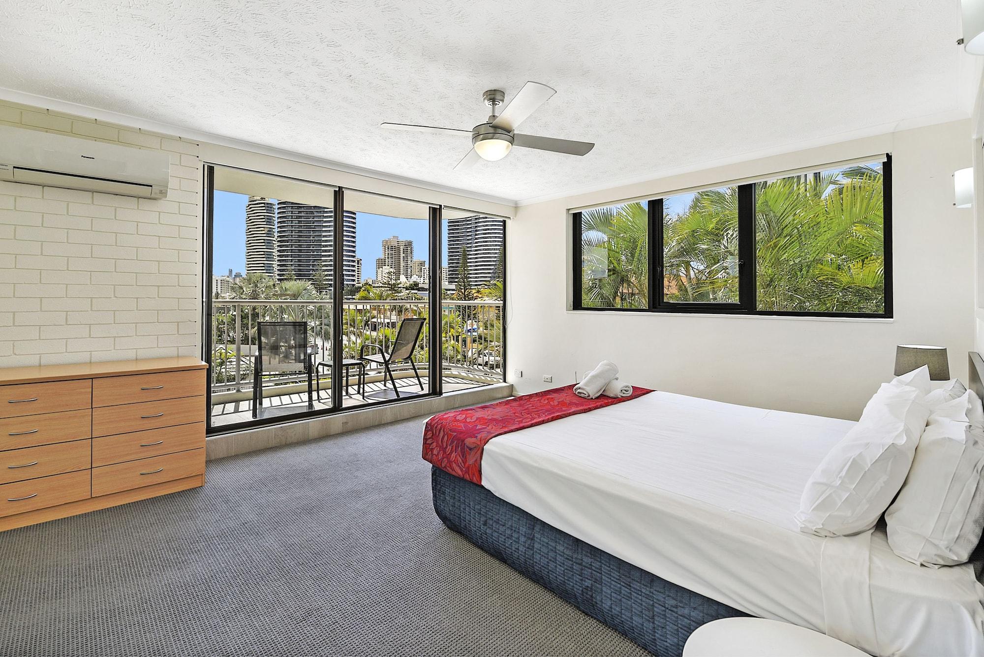 Broadbeach Travel Inn Apartments Gold Coast Bagian luar foto