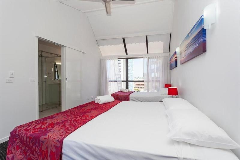 Broadbeach Travel Inn Apartments Gold Coast Bagian luar foto