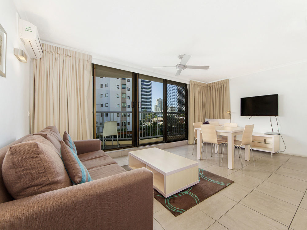 Broadbeach Travel Inn Apartments Gold Coast Bagian luar foto