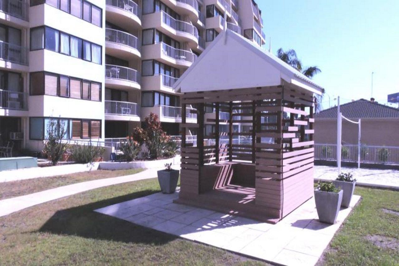 Broadbeach Travel Inn Apartments Gold Coast Bagian luar foto