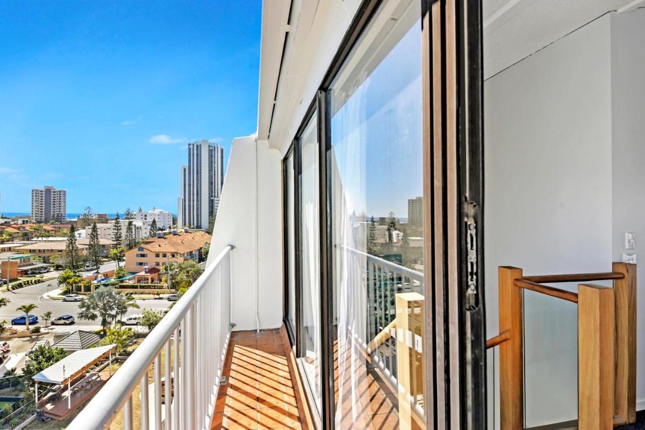 Broadbeach Travel Inn Apartments Gold Coast Bagian luar foto